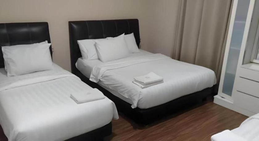 Hotel Seri Pauh George Town Esterno foto